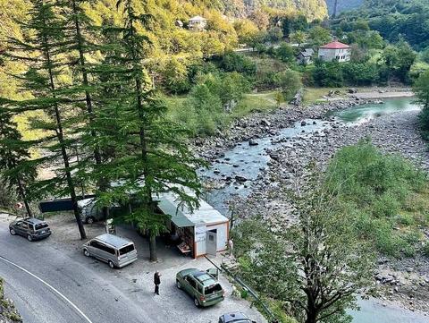 Day 2 - Breakfast and hike uphill