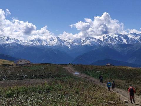 Tag 2 - Gletscher, Berge, Reiten und lokales Essen