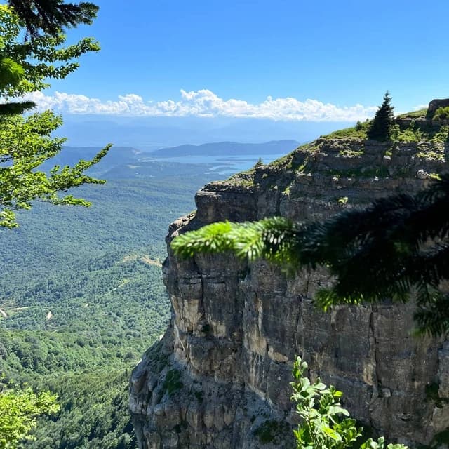 Khvamli Plateau